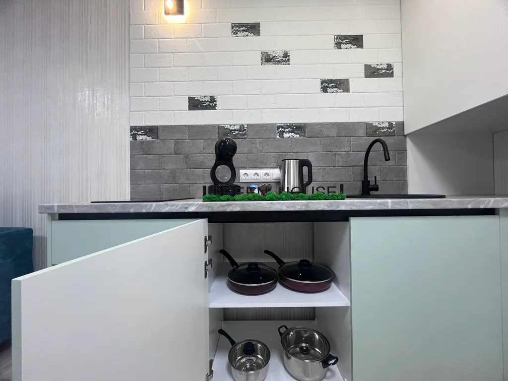 Istochnik Green House