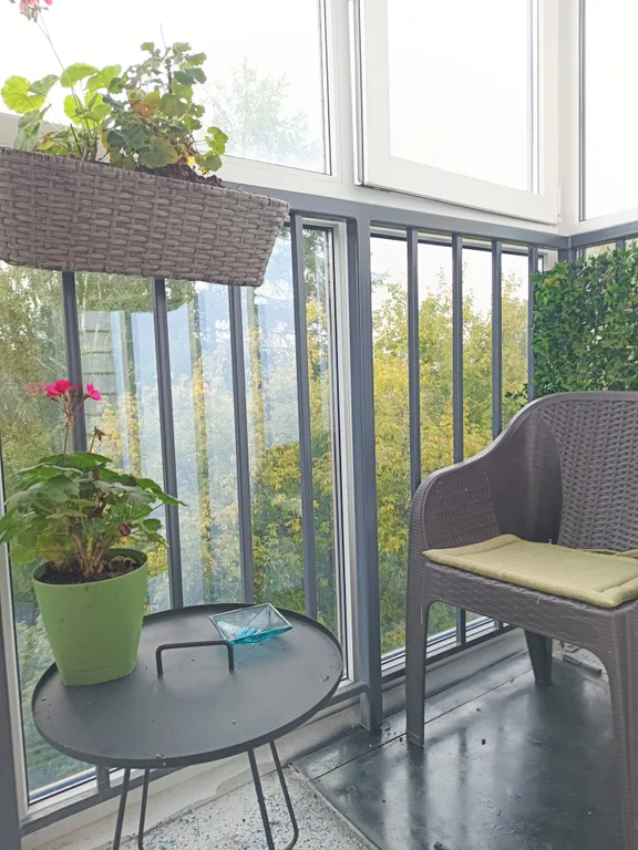 Атмосферная двухуровневая квартира с видом на Петропавловский парк