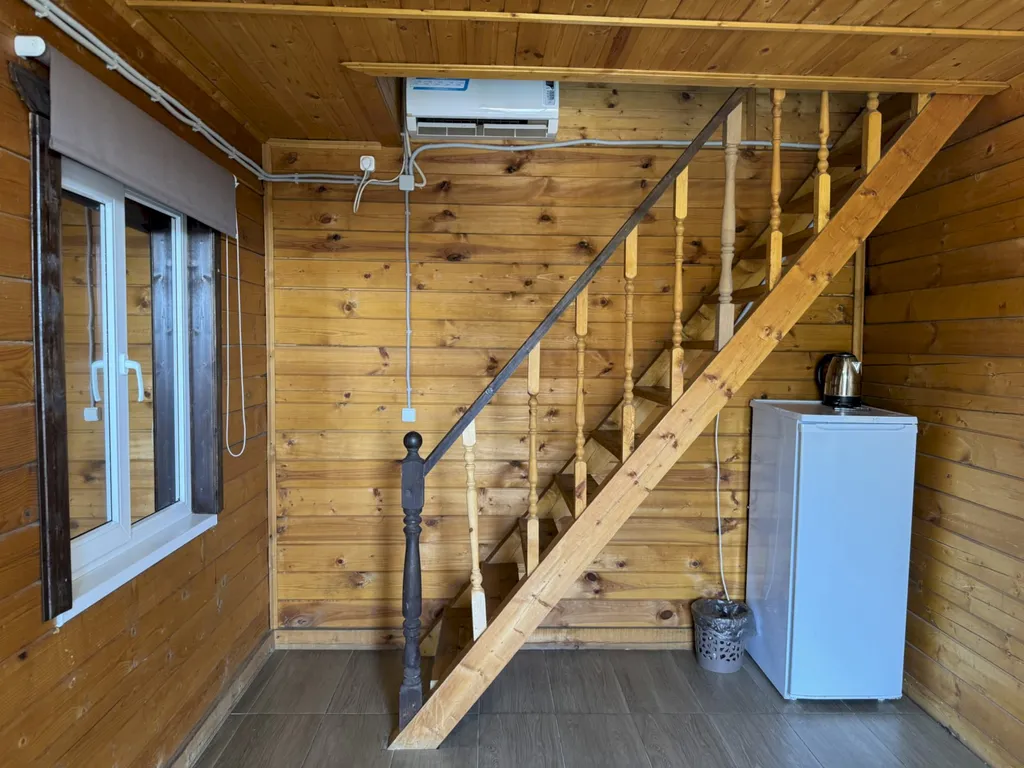 Коттедж в Кабардинке с бассейном и видом на море