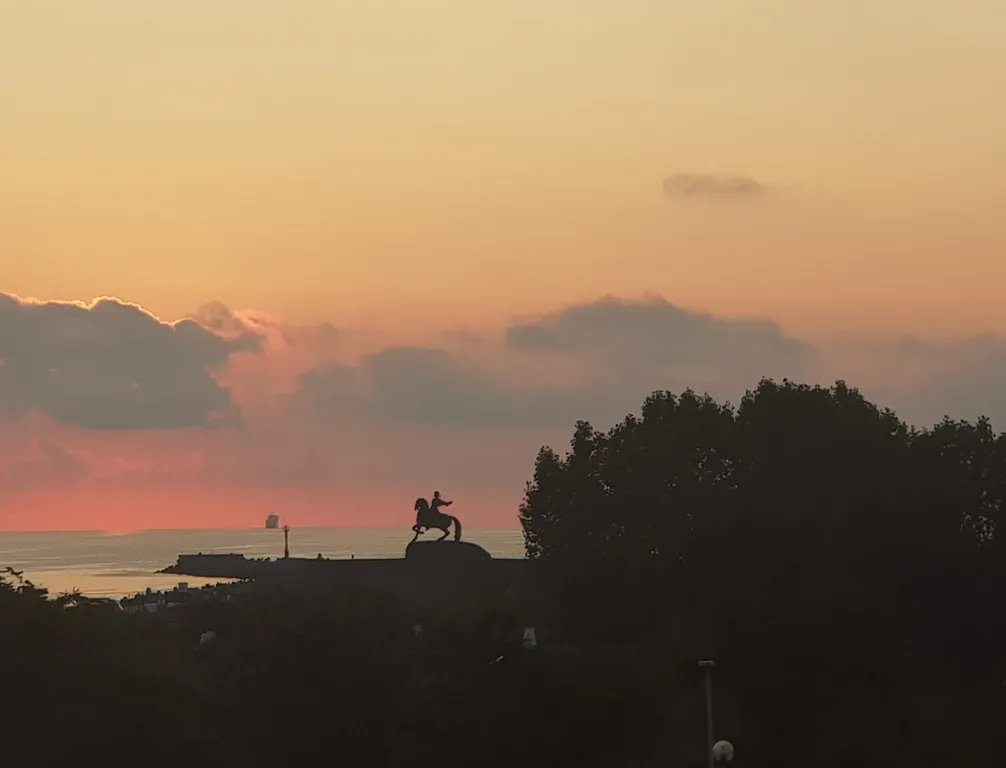 Уютная квартира в 5-ти минутах от моря