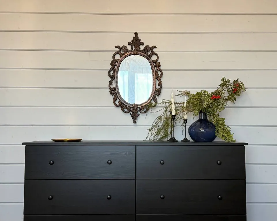 Загородный дом с большой террасой, кострищем и финской сауной