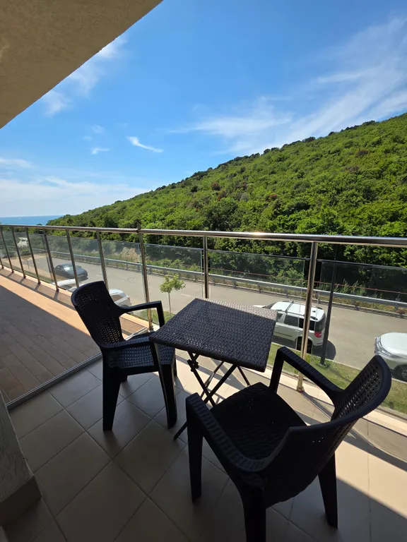 Квартира Чистая, уютная квартира с видом на горы и море в резиденции Анаполис — Варваровка