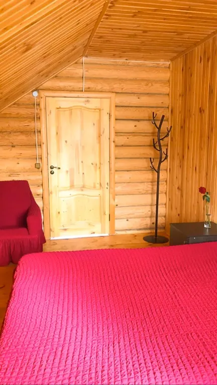 Коттедж Коттедж Гостевой комплекс в лесу около озера — Шемордан