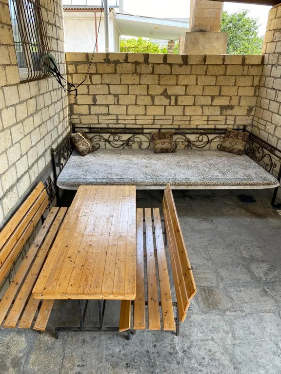 Уютная дача на берегу моря