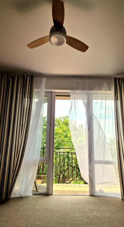 Уютная студия в лесу