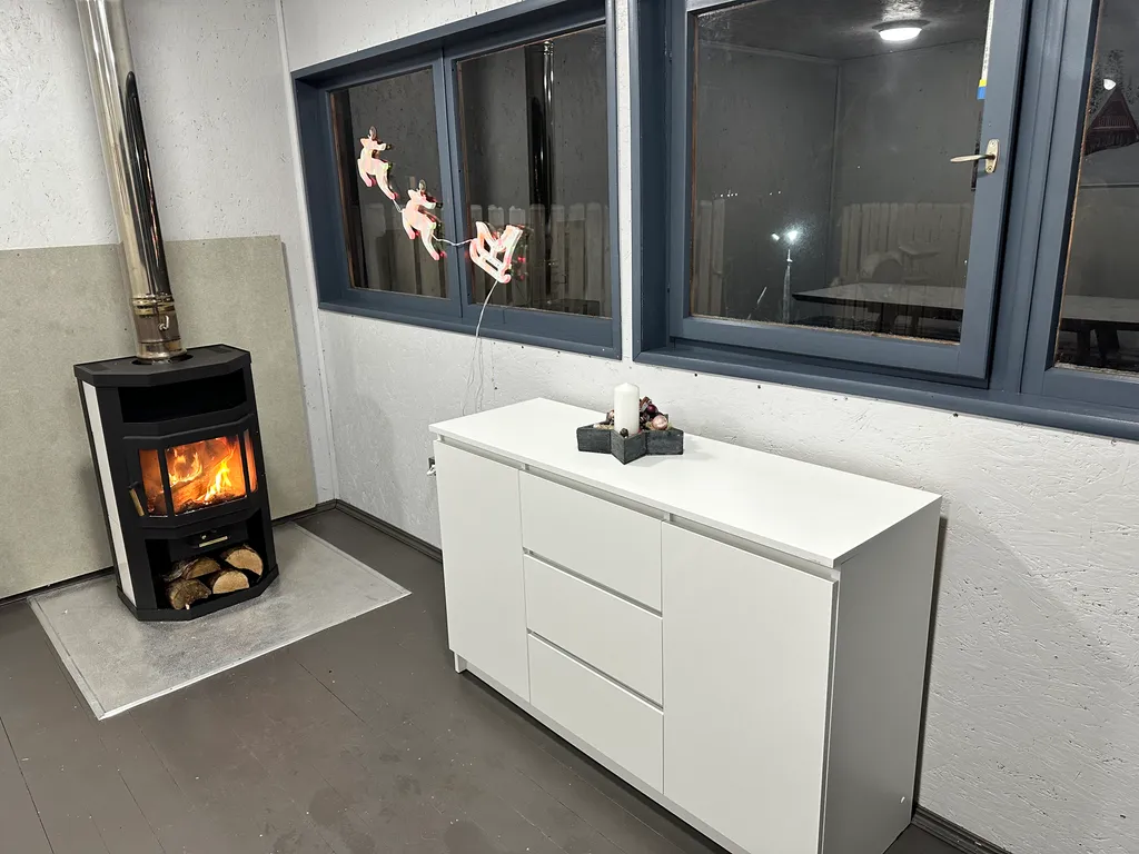 Коттедж с видом на Кольский залив