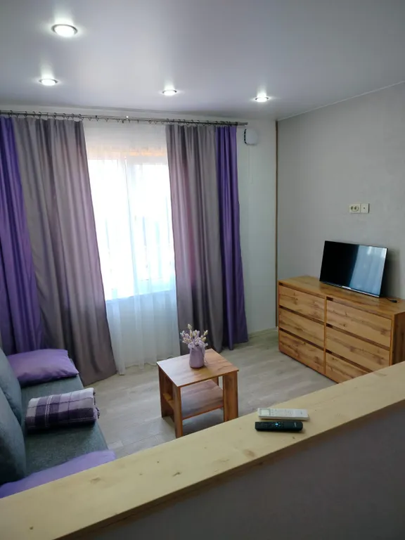 Комнатам с бассейном