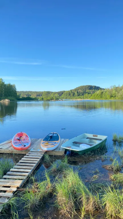 Дом с видом на озеро без соседей