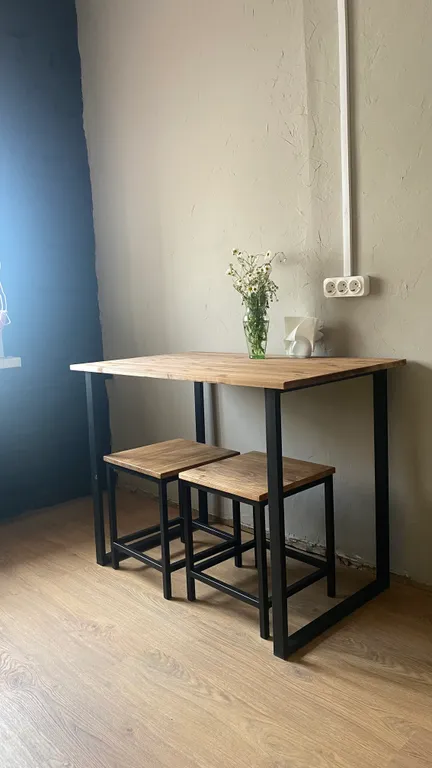 Студия около Кремля