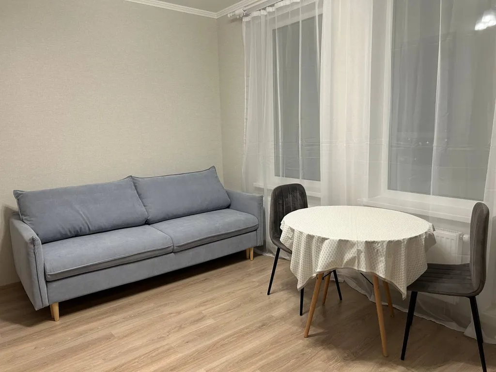 Новая студия с лоджией