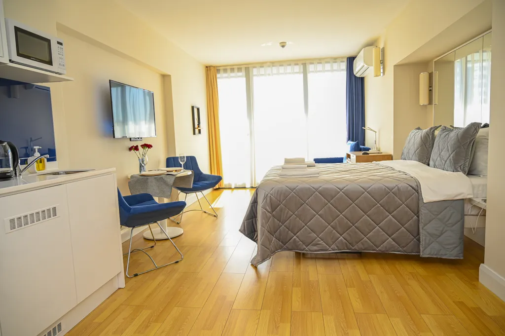 Квартира Квартира Большая студия с шикарным видом на море и горы — Батуми