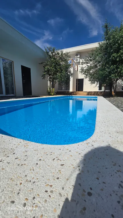 МореВоздуха дом с горячими бассейнами