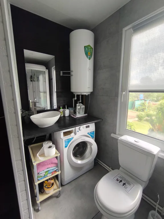 Уютный дом с выходом к пруду