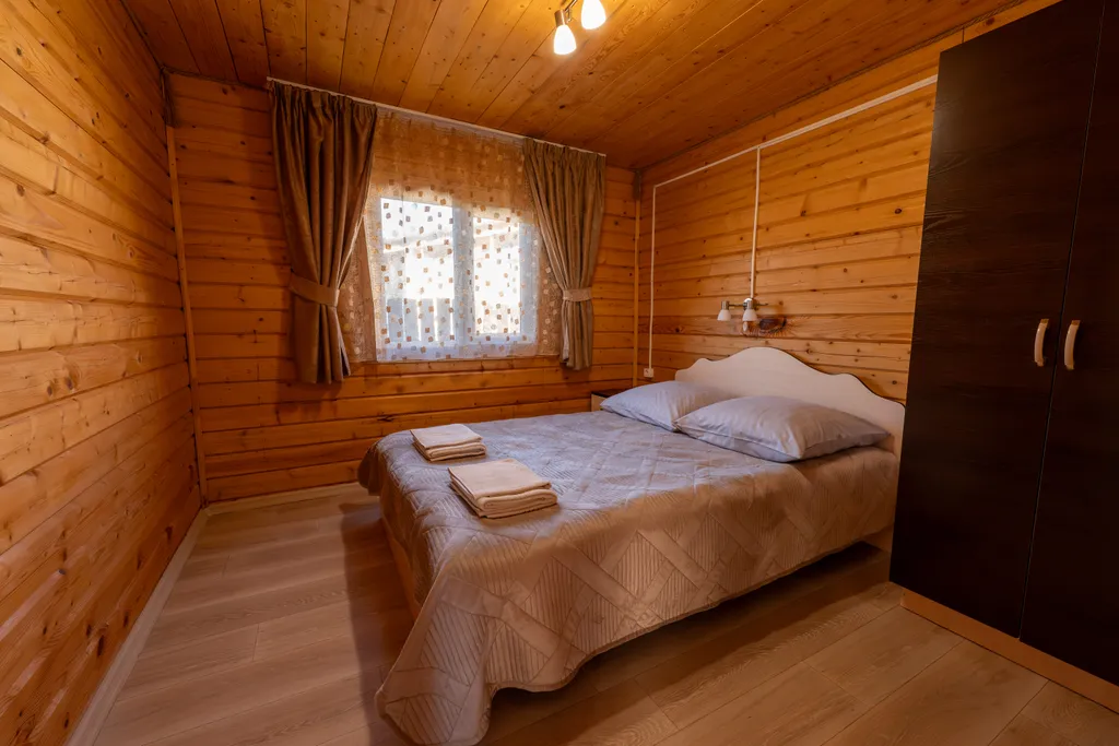 Трёхкомнатный коттедж с видом на горы