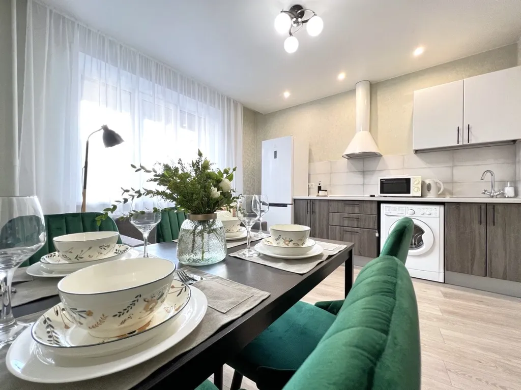 Квартира Квартира Sunny house 2шка студия с качелями на панорамной лоджии — Новосибирск