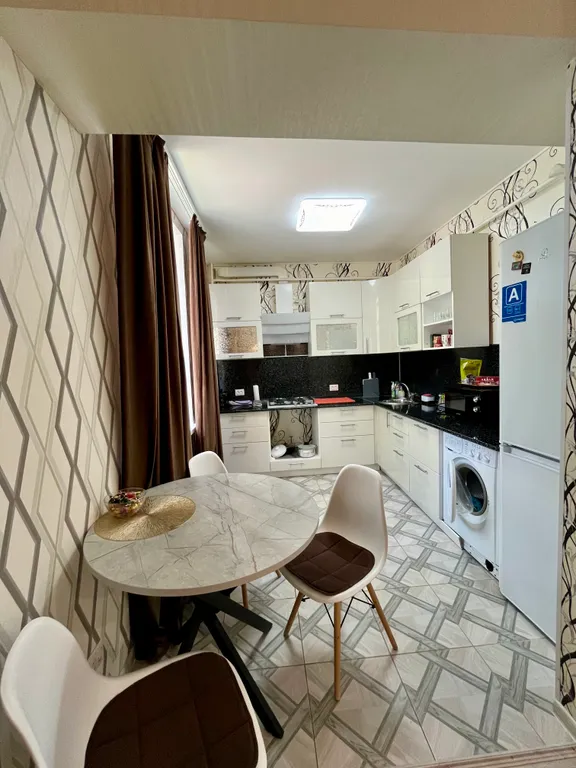 Уютная квартира сталинка