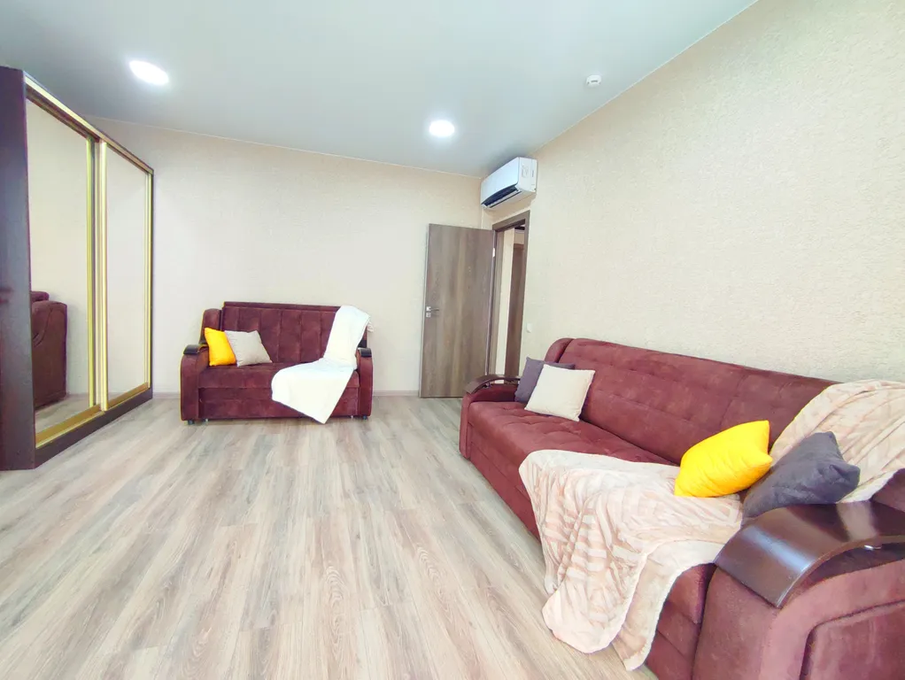 Квартира Квартира 2-комнатный апартамент в 100 метрах от пляжа и парка развлечений — Анапа