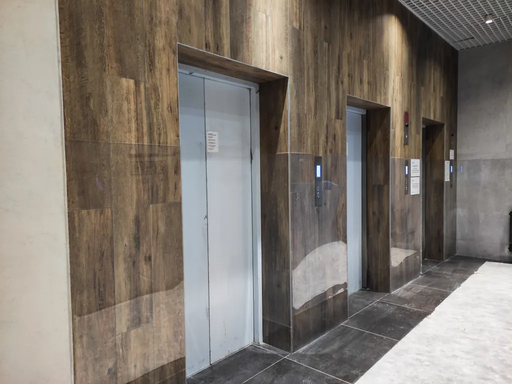 Квартира в небоскребе Тихомиров