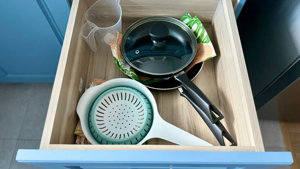 Элегантная квартира с просторной столовой у вокзала