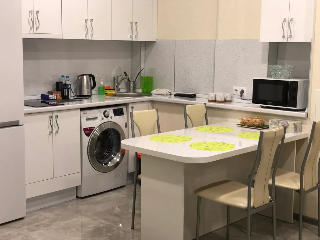 Шикарные апартаменты в центре с террасой