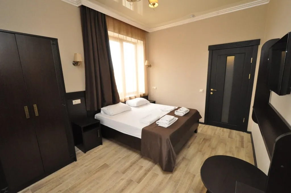 Квартира Двухкомнатный с балконом (до 6 человек) — аренда посуточно в Витязево