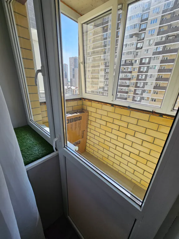 Уютная студия на берегу реки