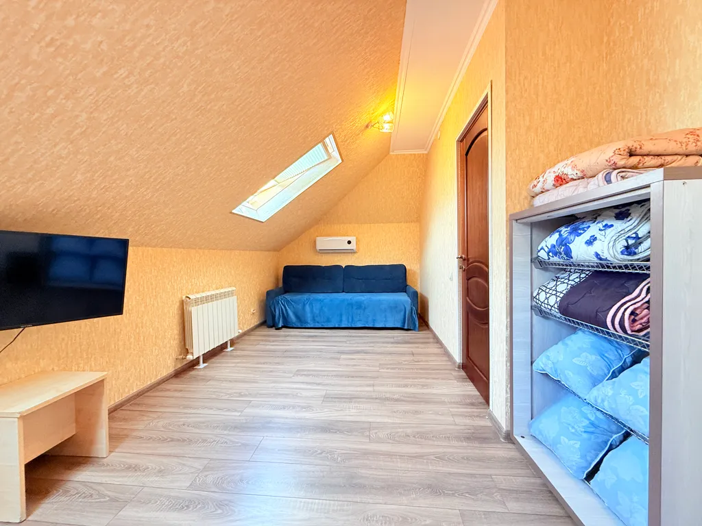 Уютный гостевой коттедж в курортной зоне города