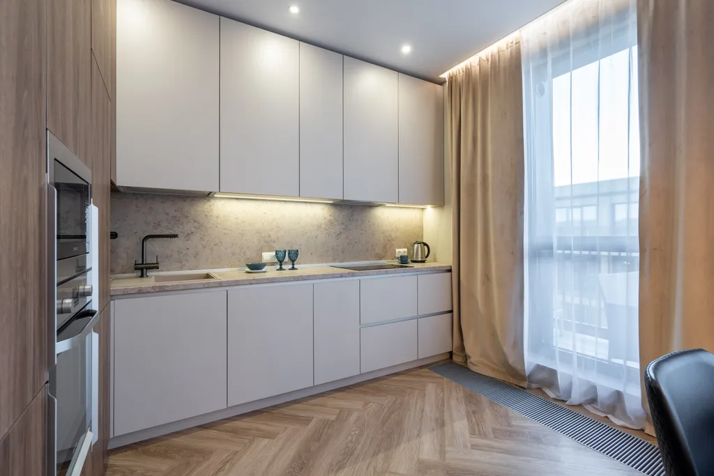 Дизайнерские апартаменты Охта КраСКИ Gold