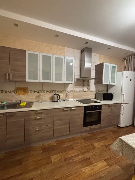 Квартира 1-к.квартира 50м² ул.Сибгата Хакима 42 — Казань