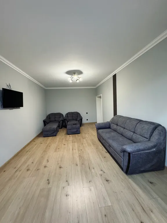 Просторная 2-комнатная квартира с кондиционером