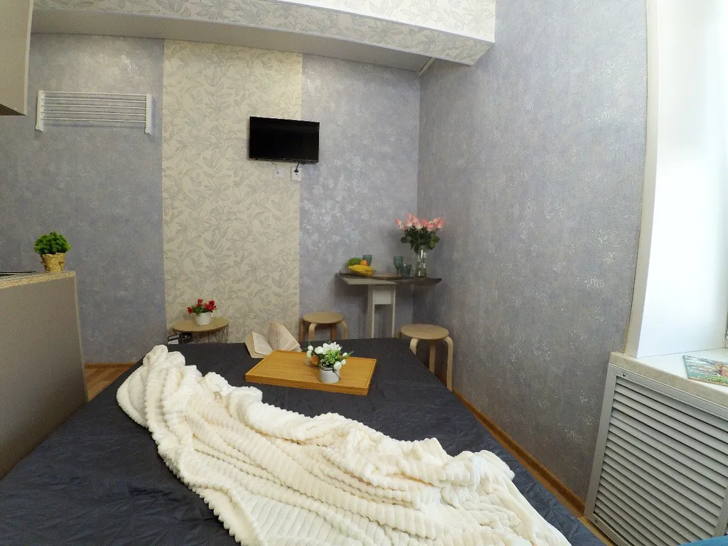 Апартамент Tat House в центре города у станции метро