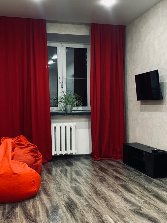 Уютная 2-комнатная квартира с окнами на сад