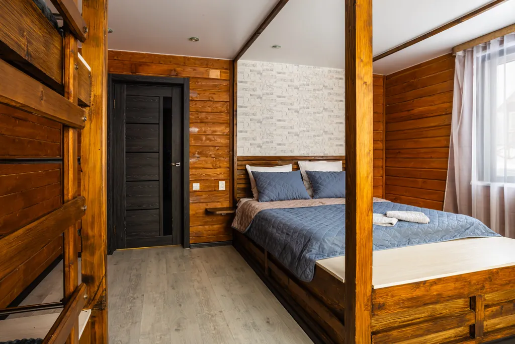 Уютный и просторный коттедж в стиле Шале