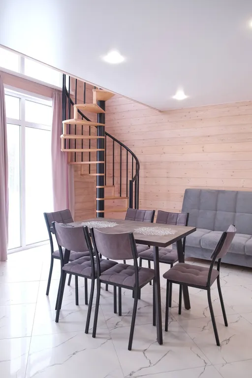 Уютный, светлый и просторный Дом