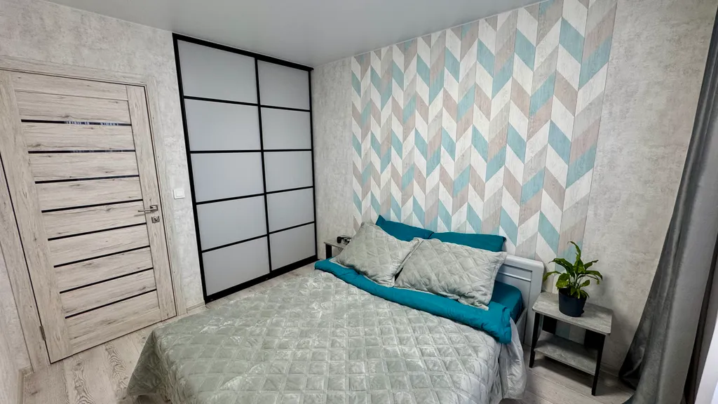 Уютная светлая евродвушка в 15 минутах ходьбы до центральной площади