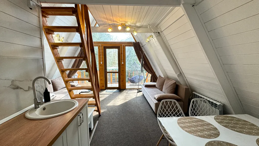 Треугольное шале