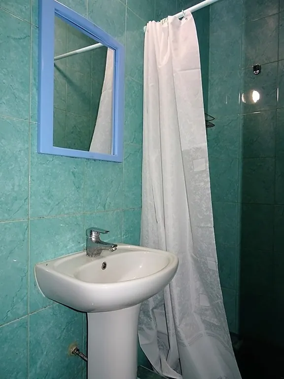 Номер на двоих