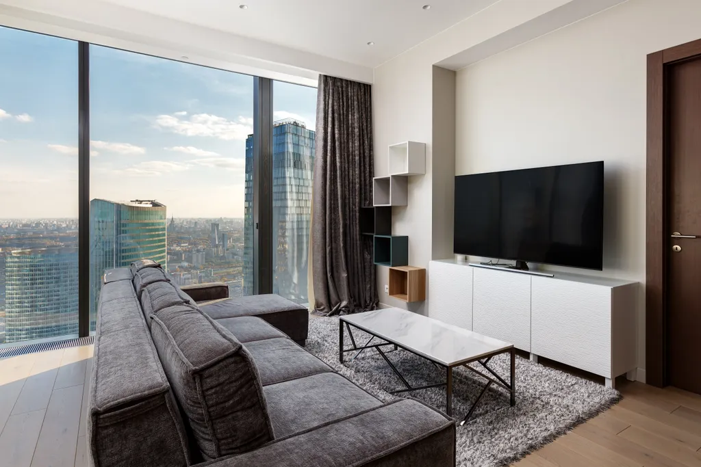 Потрясающая панорама с 73 этажа башни Neva Towers