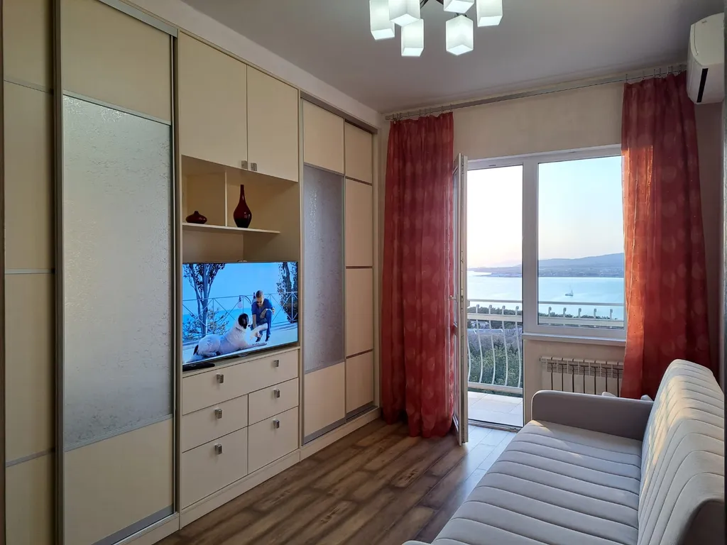 Видовая квартира — аренда посуточно в Геленджик