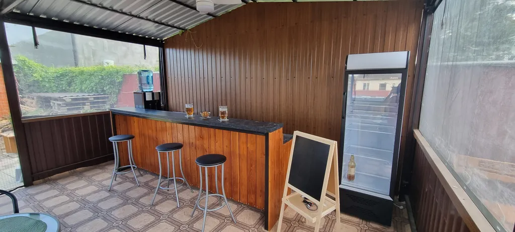 Комната в частном доме с двумя отдельными кроватями