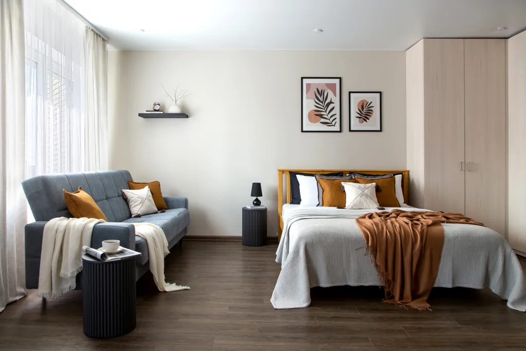 Все что, надо рядом и в центре!