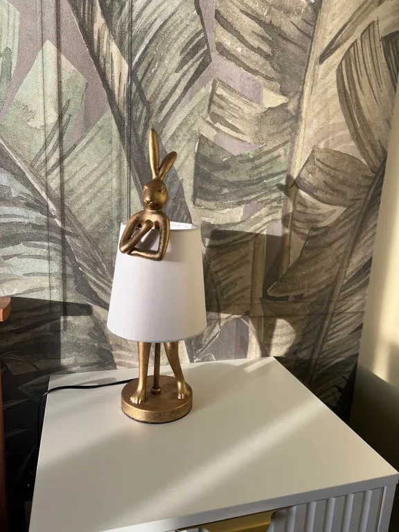 Уютный дом с видом на закат