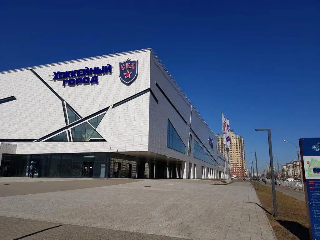 Питер у Ледового