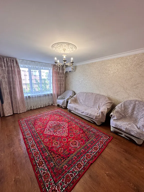 Трехкомнатная квартира в центре