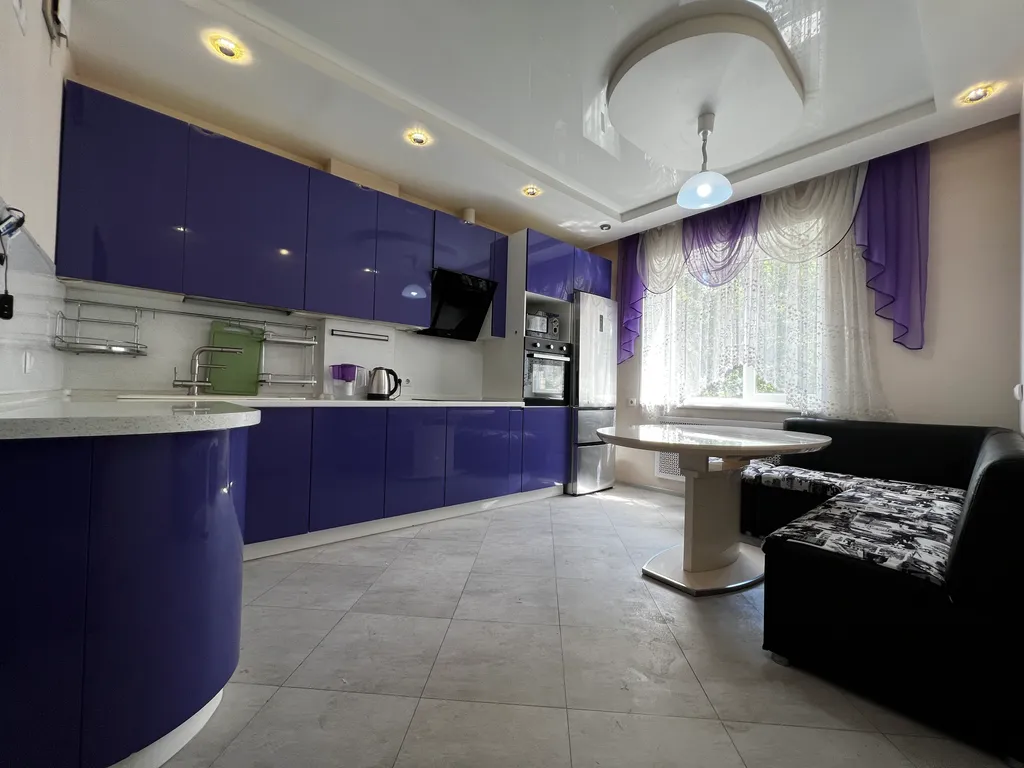 Квартира Квартира Огромная двушка с дизайнерским ремонтом — Свердловский