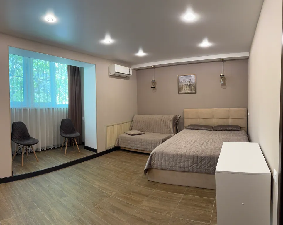 Уютная 1-комнатная квартира в тихом спальном районе — аренда посуточно в Дивноморское