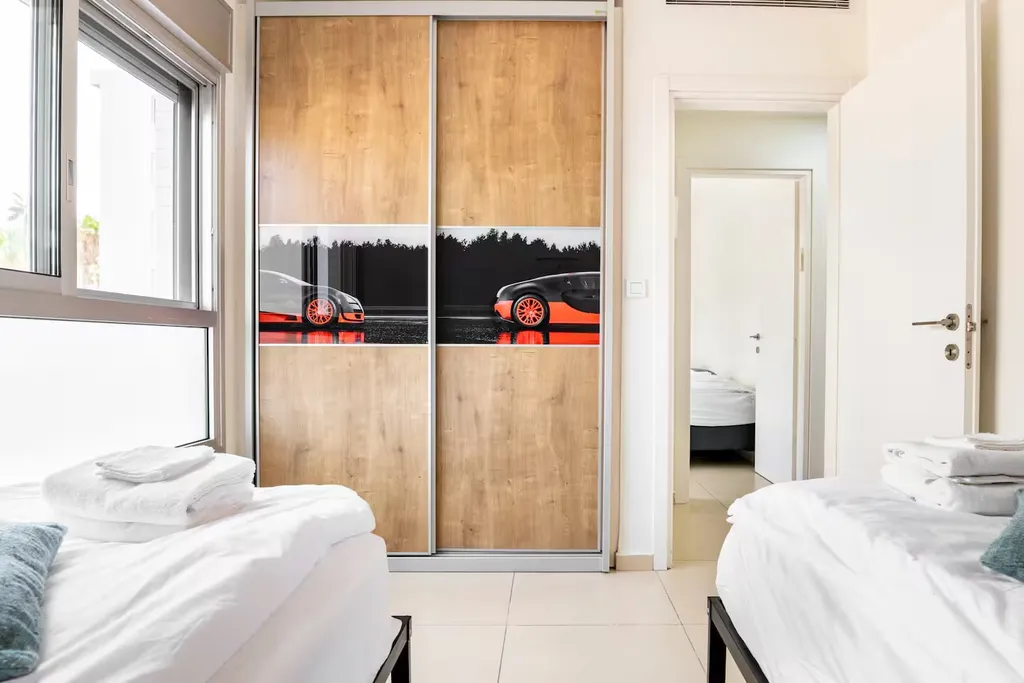 GW002 Gugel Waves Amazing Seaview & Garden Family Apartments