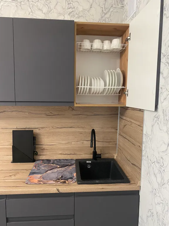 Уютная, светлая студия+спальня