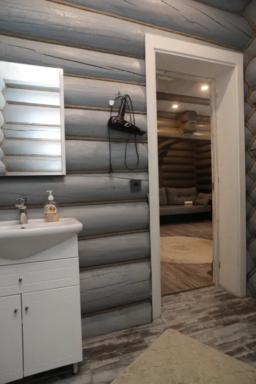 Бревенчатый коттедж