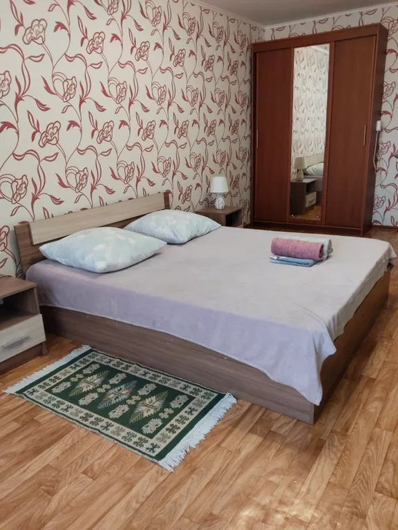 Комфортная квартира с отчётными документами — аренда посуточно в Энгельс